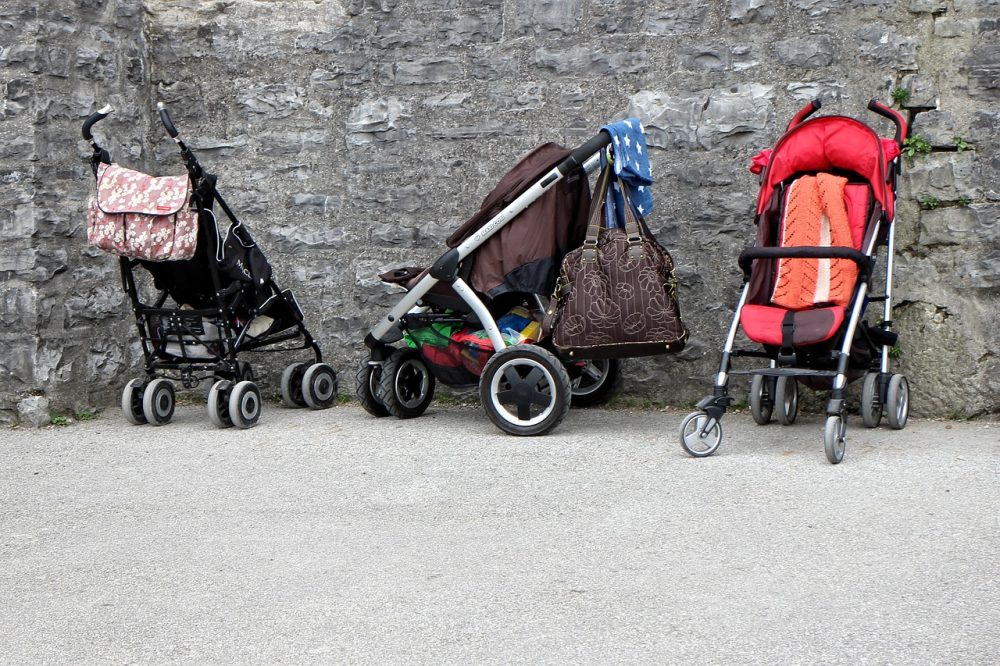 Mockingbird Recalls Single-to-Double Stroller Because Of Fall Hazards   Illinois Injury and Mass Tort Lawyer Blog  December 20, 2022