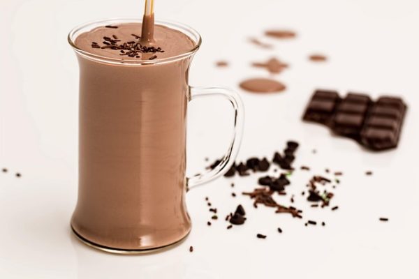 chocolate-smoothie-1058191_640-e1741658058922